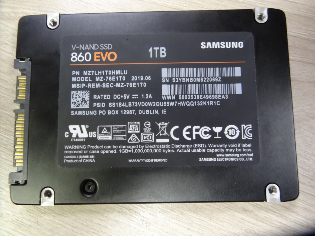 SSD Samsung 860 EVO 1тб.(MZ-76E1T0BW)  ПРОДАНО!