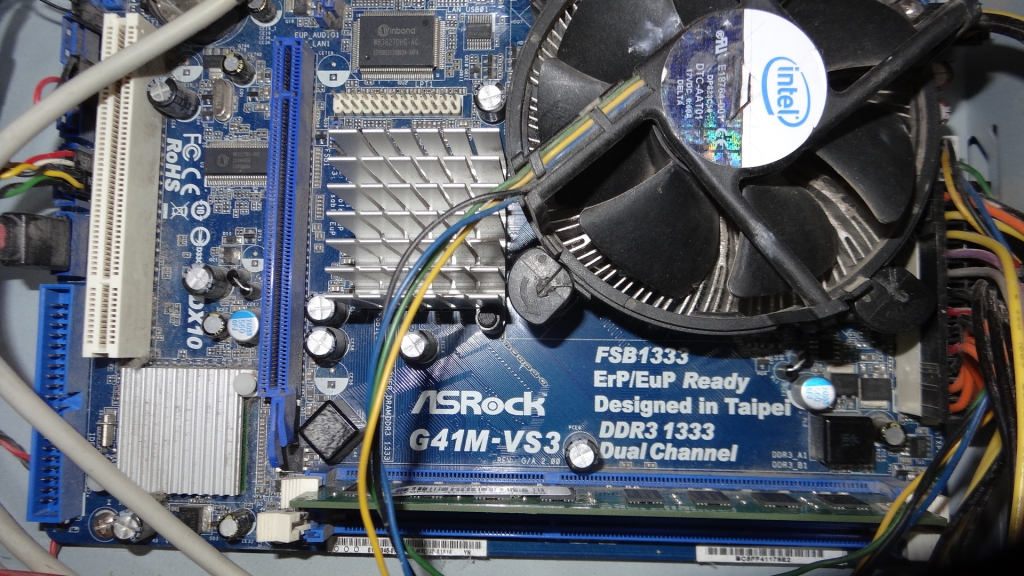 ACRock g41m-vs3(DDR3) +C2Duo E8500+охлаждение